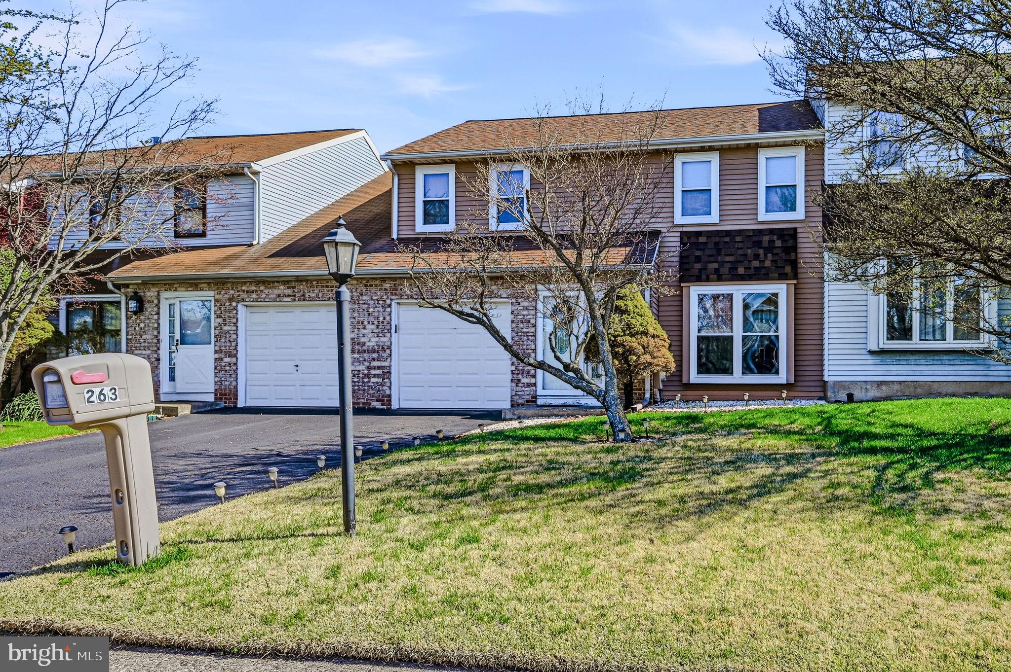 HARLEYSVILLE - Residential