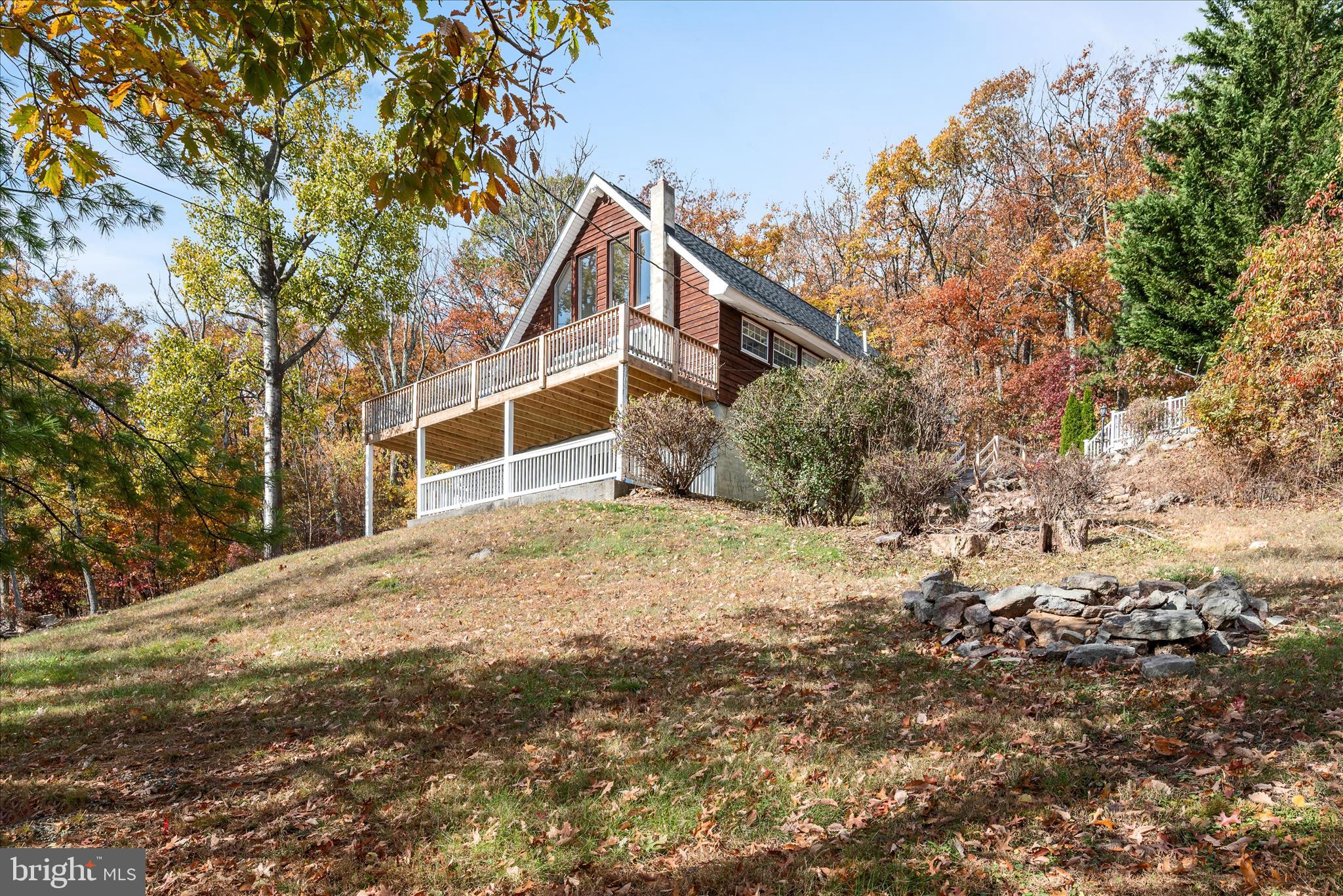 1133 TOMAHAWK TRL TRAIL