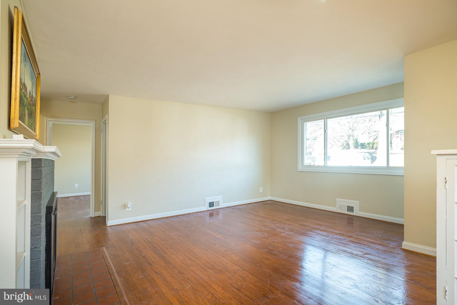 NORTH HILLS - Residential