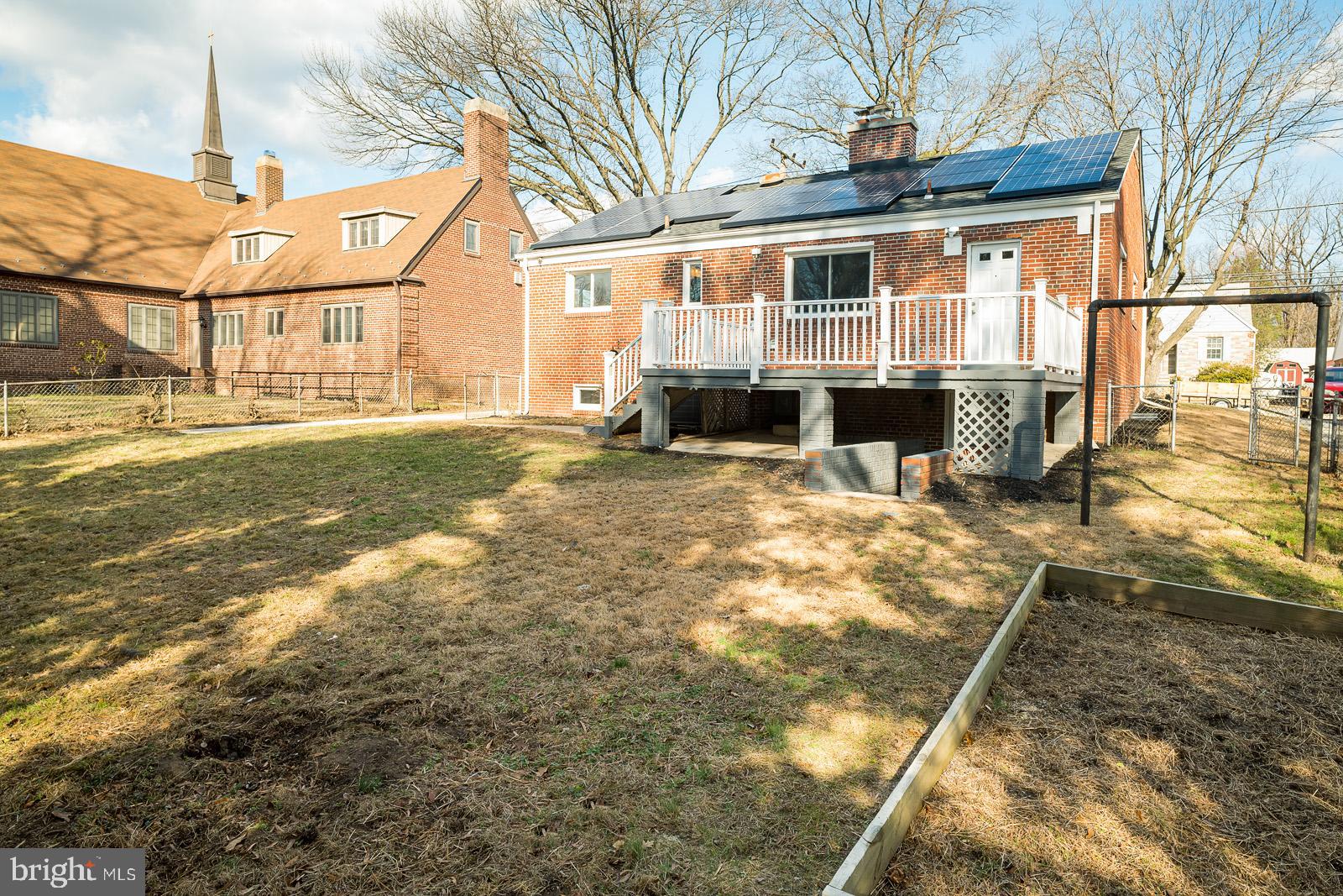 NORTH HILLS - Residential