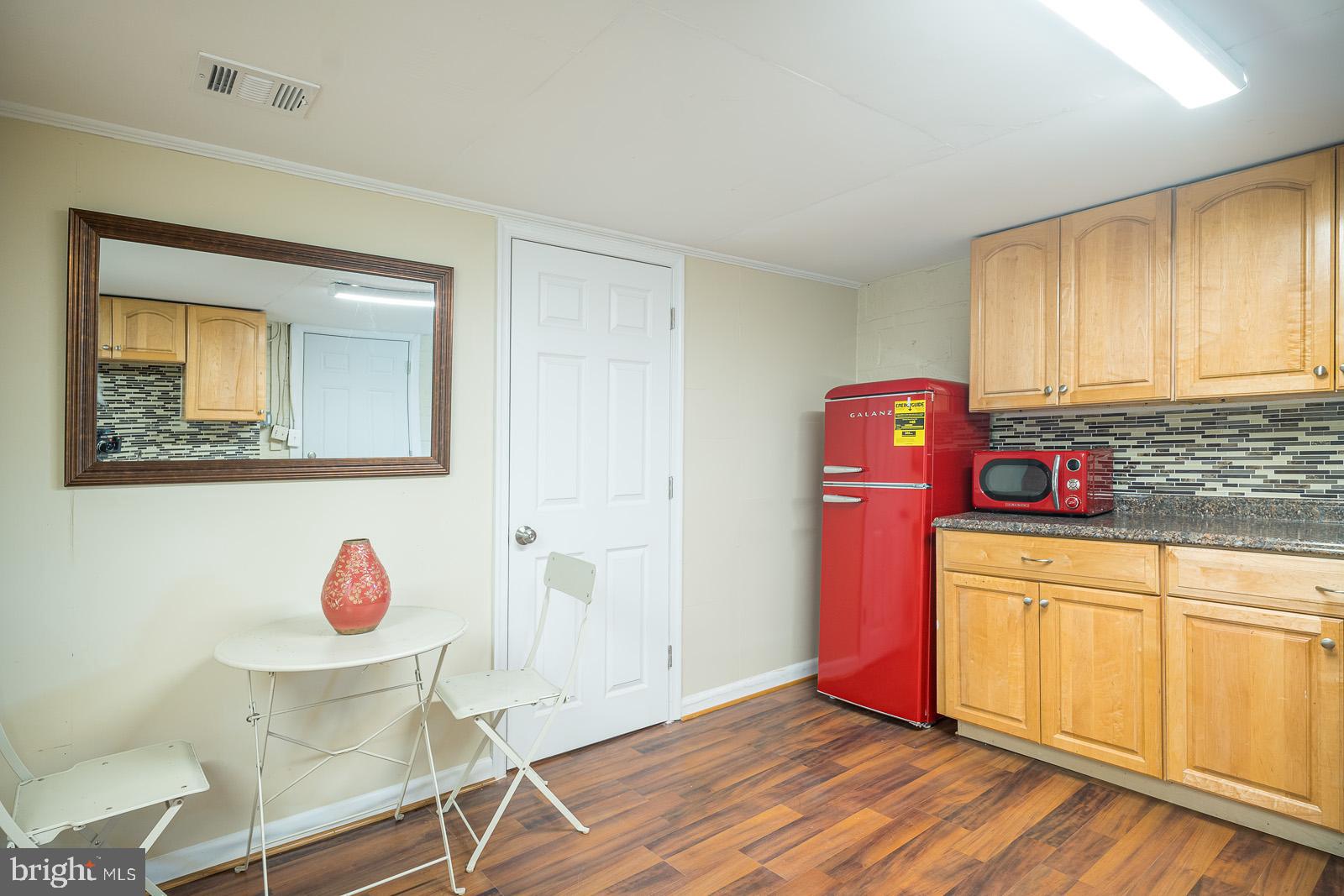 NORTH HILLS - Residential