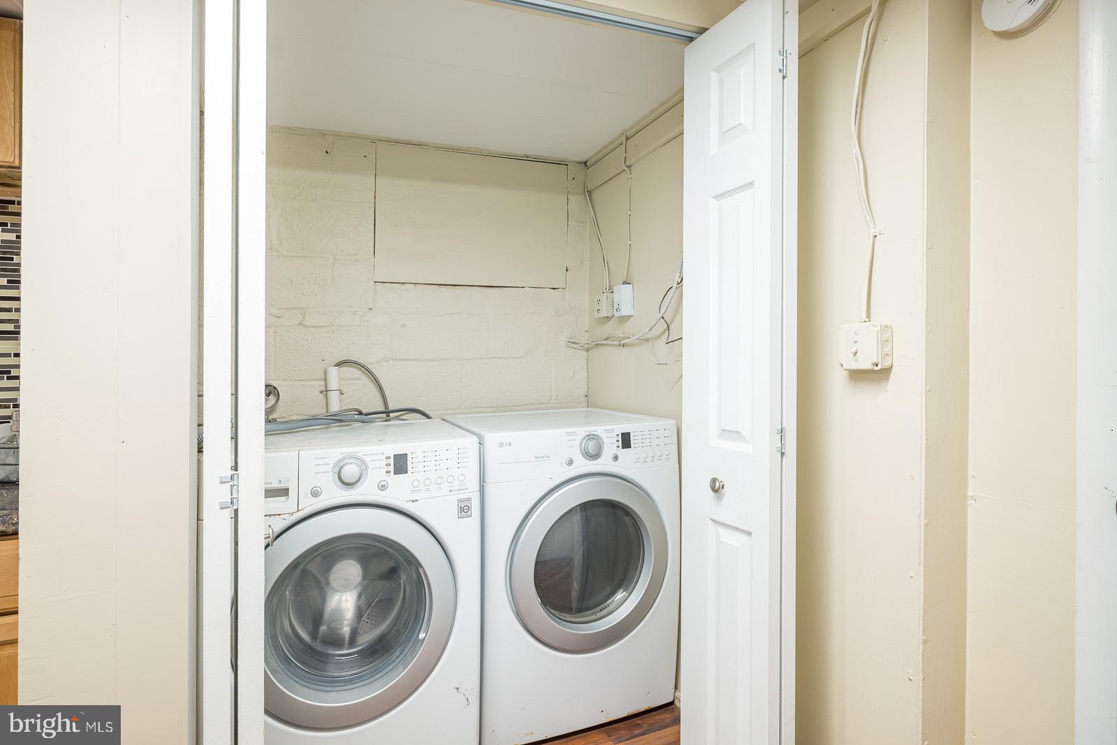 NORTH HILLS - Residential