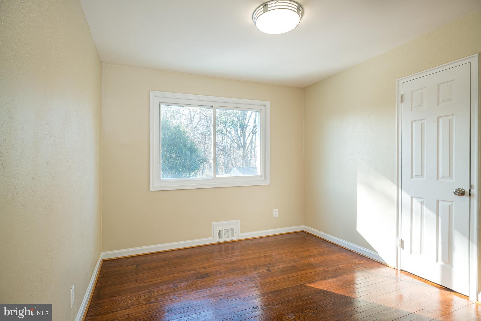 NORTH HILLS - Residential