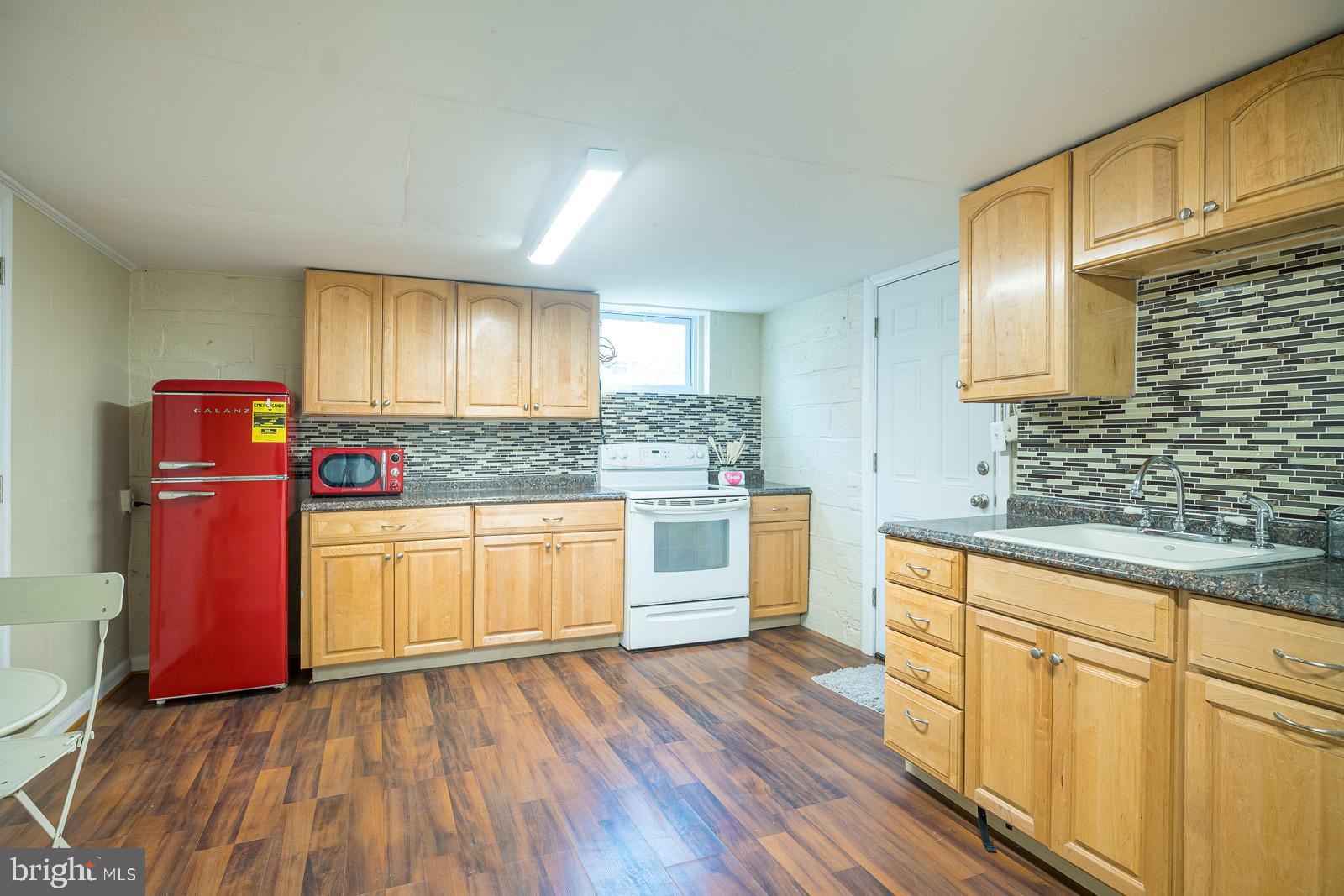 NORTH HILLS - Residential