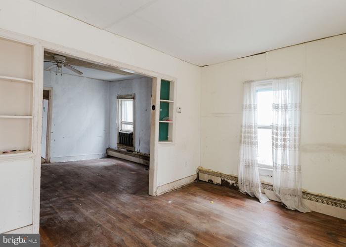 QUEEN ANNE - Residential