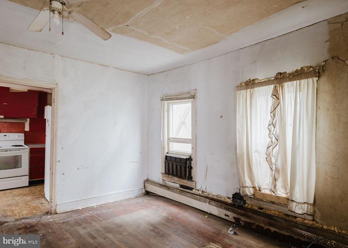 QUEEN ANNE - Residential