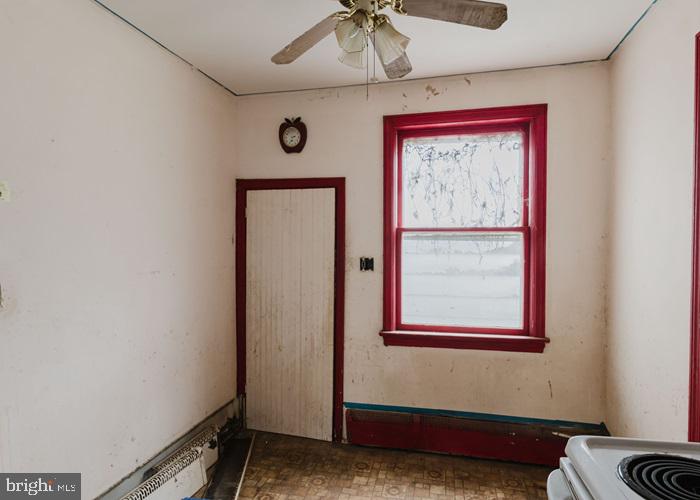 QUEEN ANNE - Residential