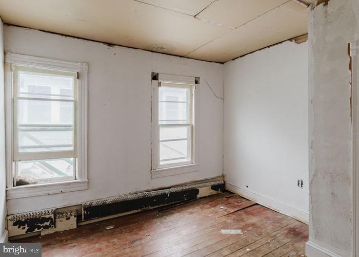 QUEEN ANNE - Residential