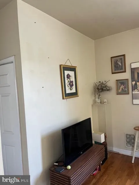 Additional image 31 of 1121 S 13th Street Unit 2ND FLOOR, Philadelphia, PA 19147