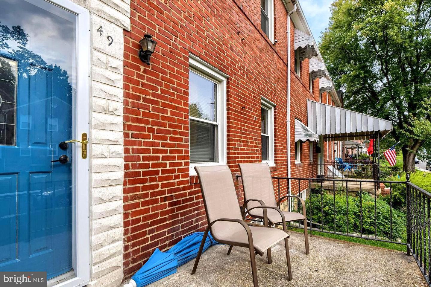 49 BRIARWOOD ROAD
