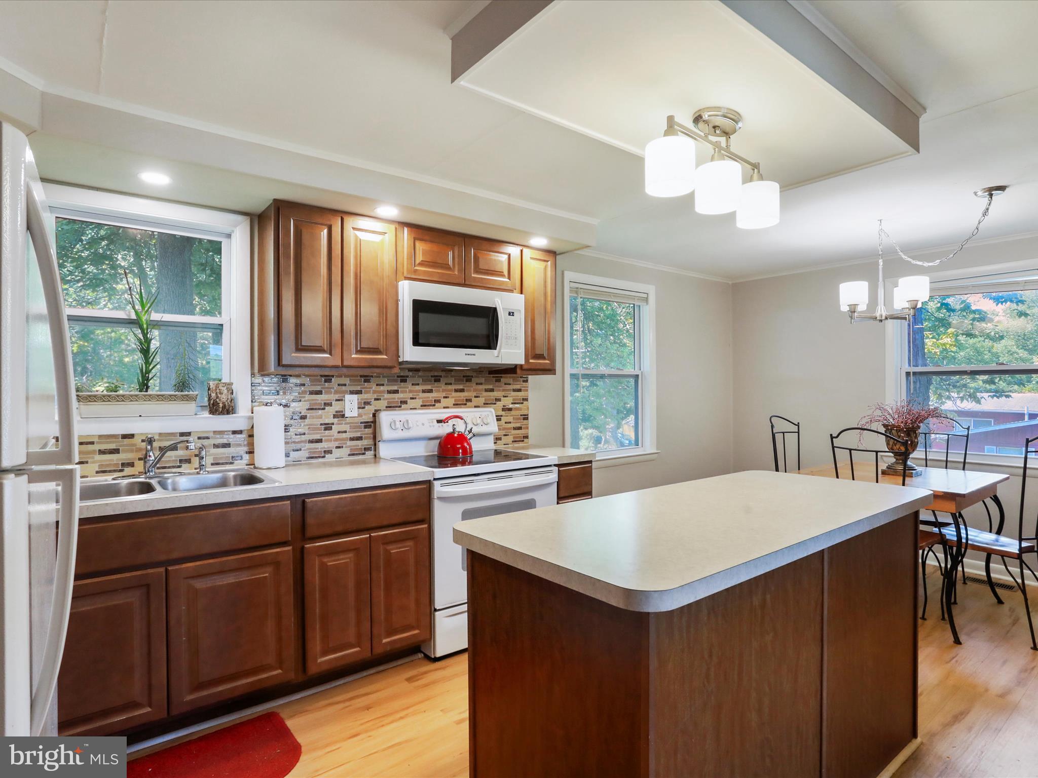 MECKLENBURG HEIGHTS - Residential