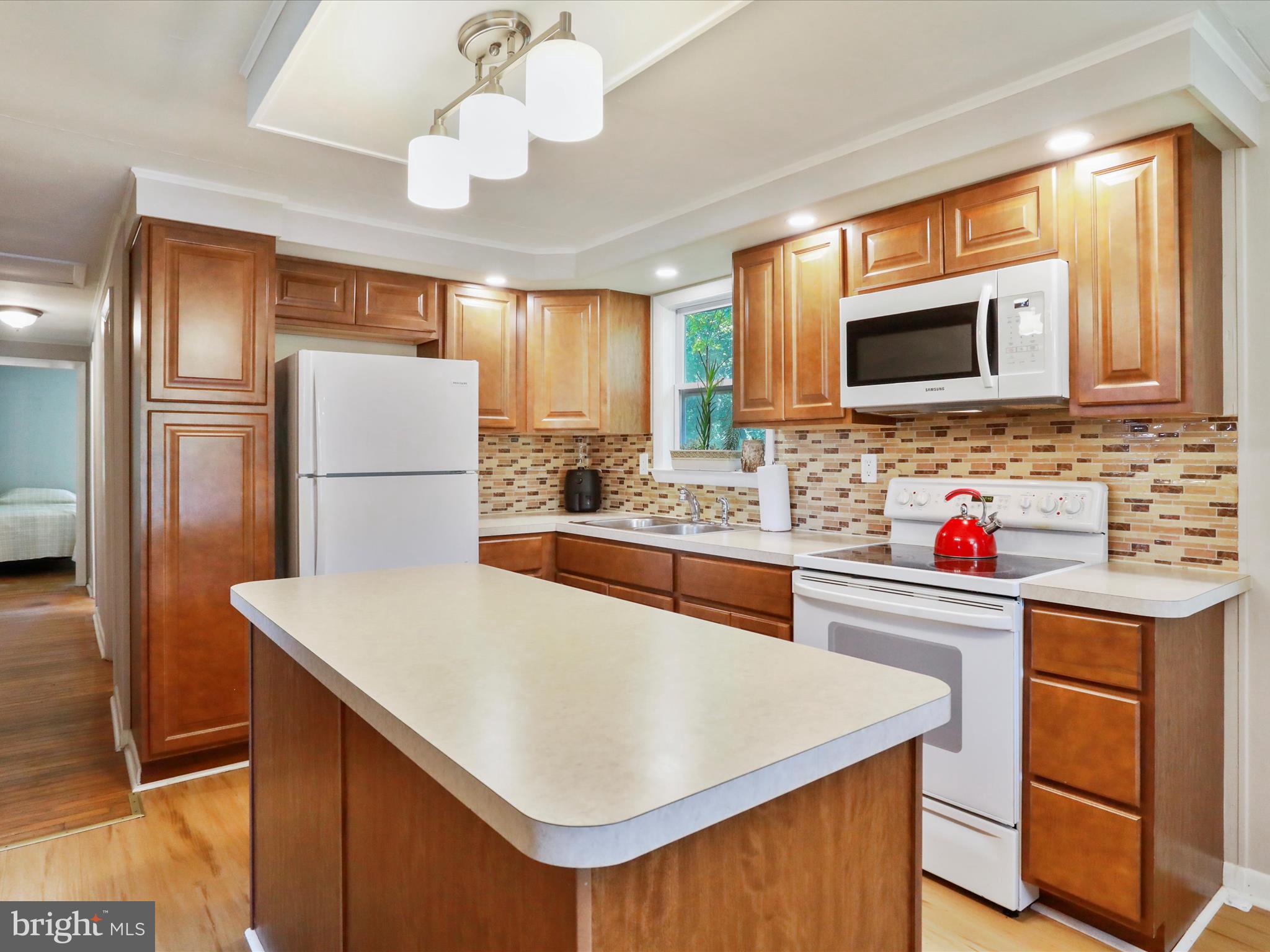 MECKLENBURG HEIGHTS - Residential