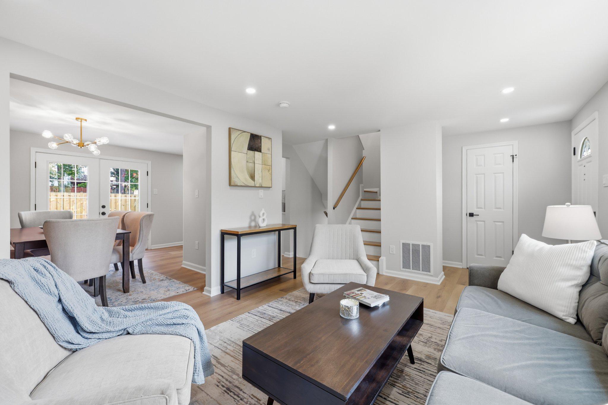 3168 ELLENWOOD DRIVE