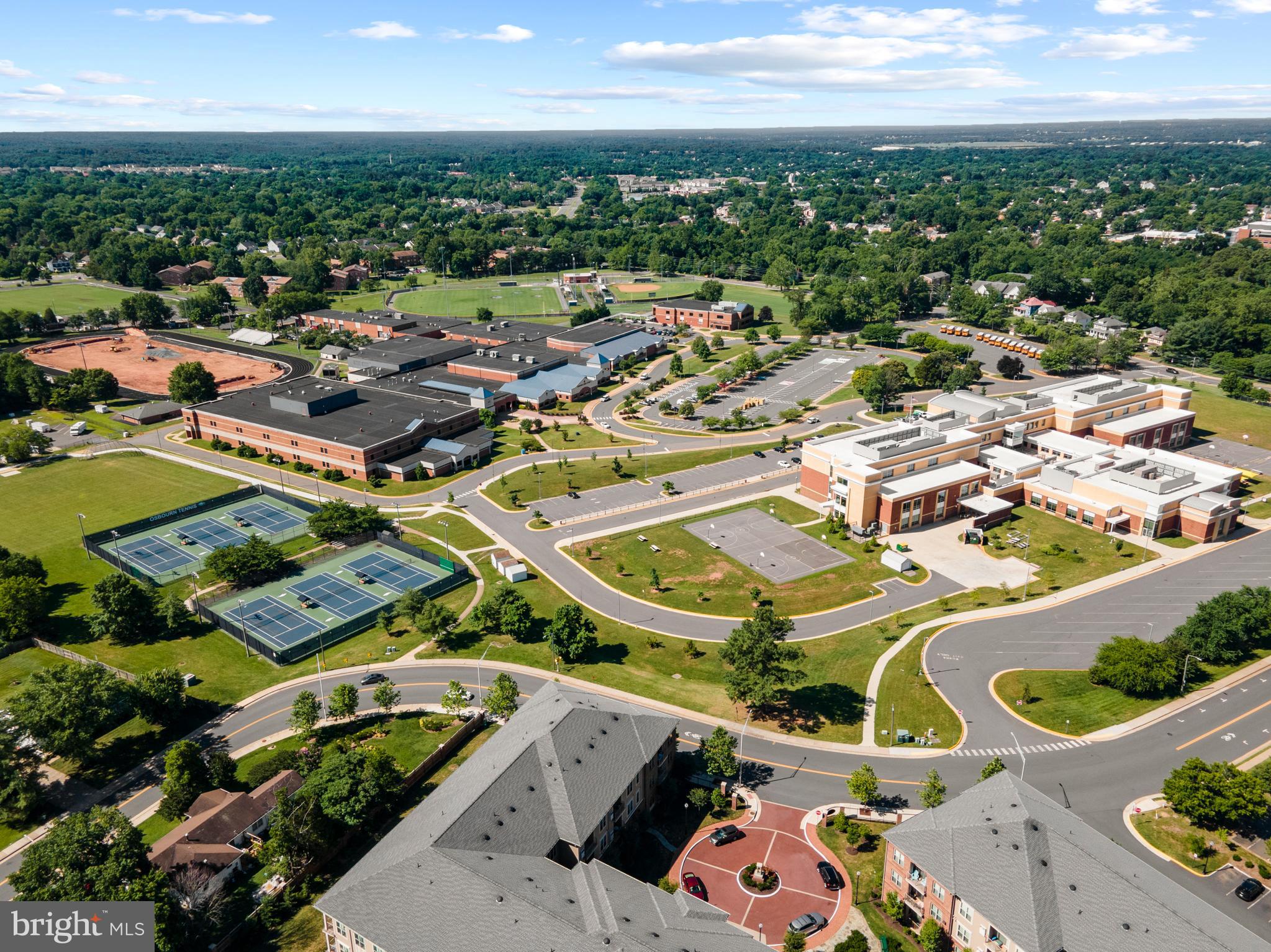 OLD TOWN - Commercial Lease