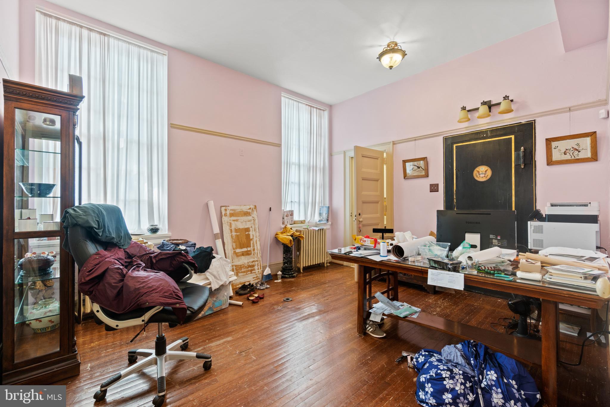 OLD TOWN - Commercial Lease