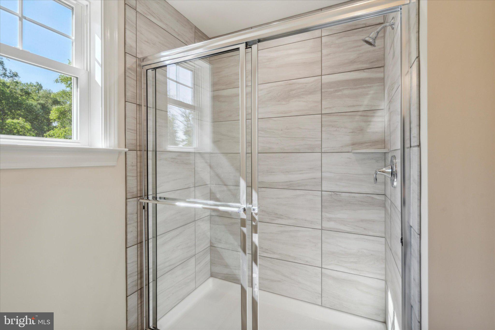 WYNNEWOOD VALLEY - Residential