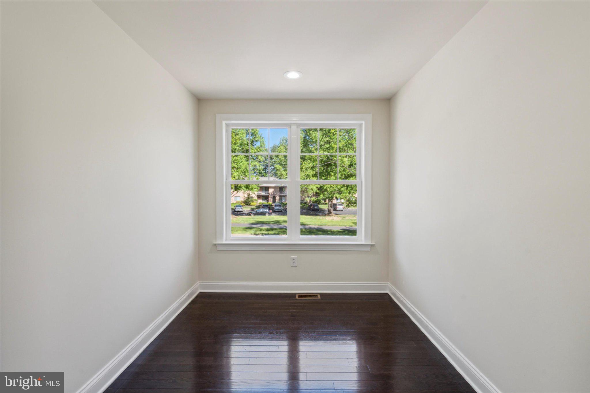 WYNNEWOOD VALLEY - Residential