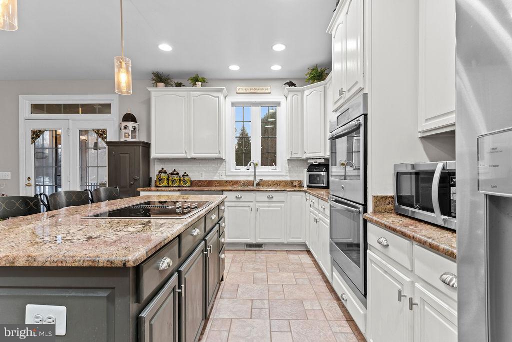 18216 BRENRIDGE DRIVE