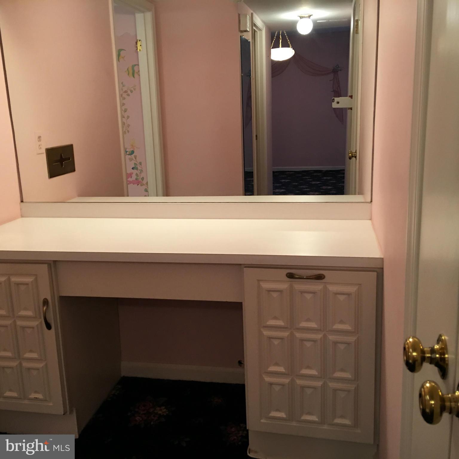 THE REPRESENTATIVE - Residential