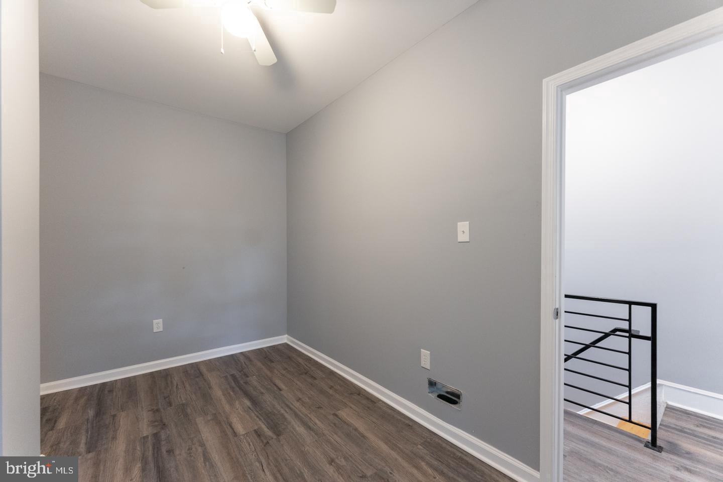 UNIVERSITY CITY - Residential Lease
