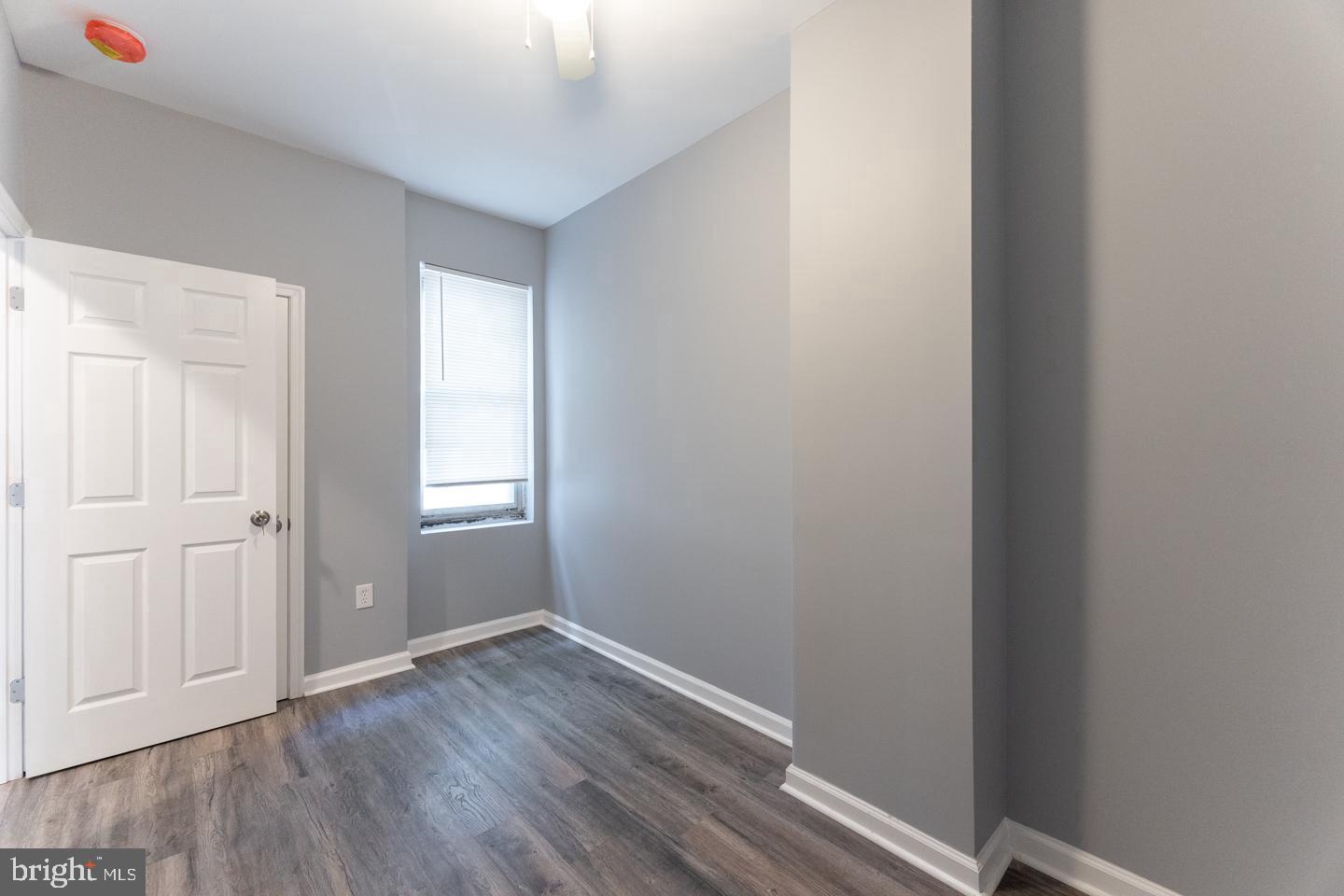 UNIVERSITY CITY - Residential Lease
