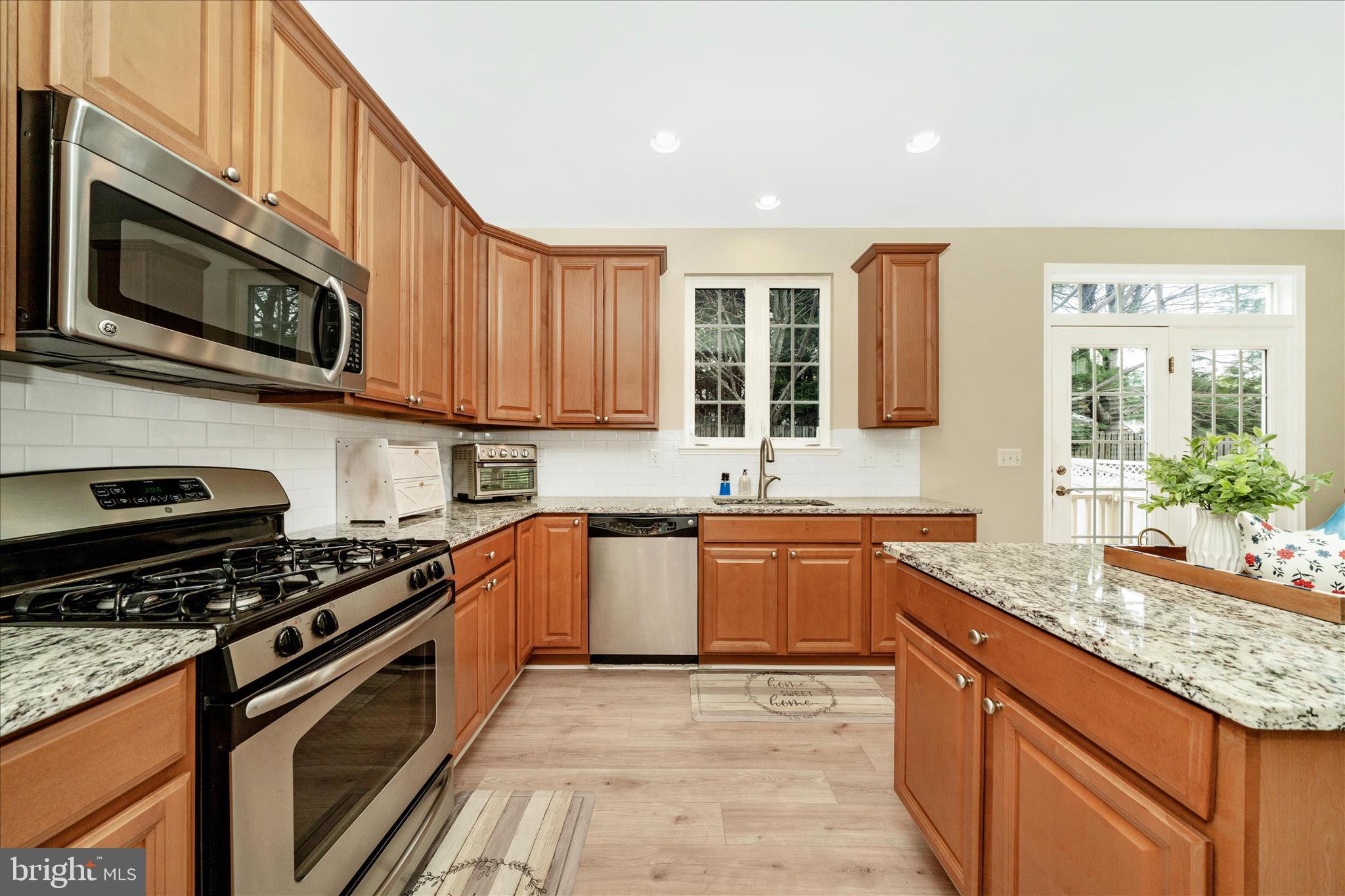 MAGRUDERS OVERLOOK - Residential