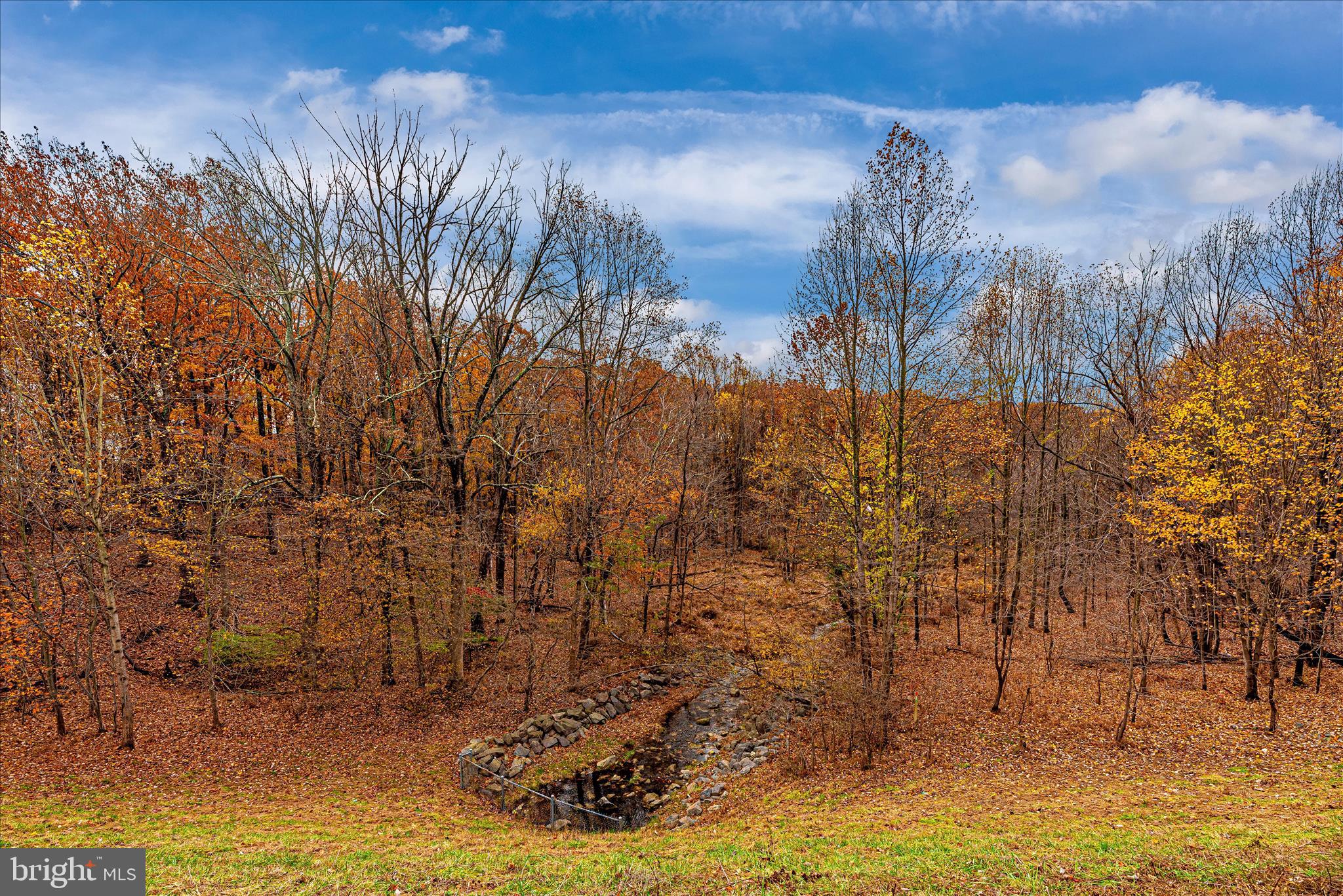 MAGRUDERS OVERLOOK - Residential