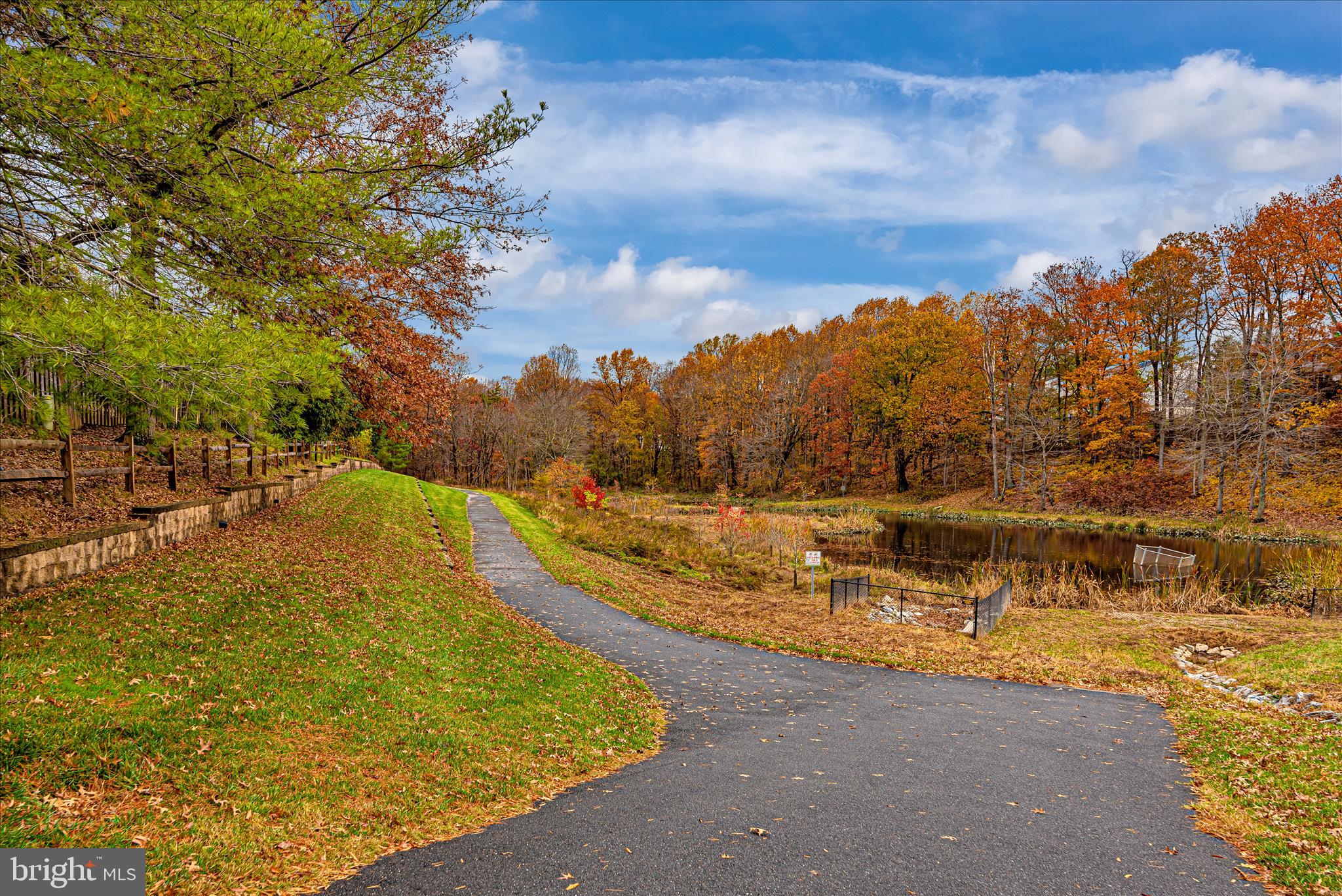 MAGRUDERS OVERLOOK - Residential