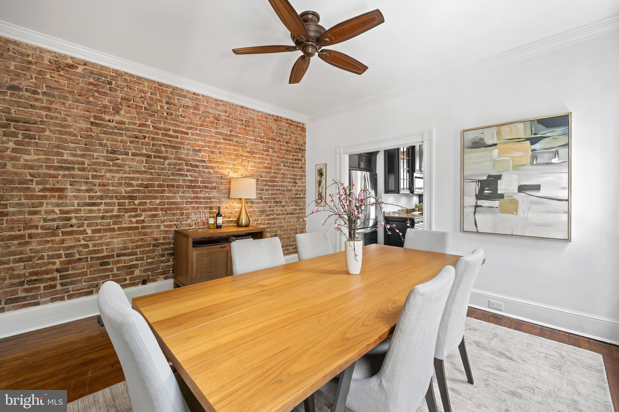 OLD TOWN ALEXANDRIA - Residential