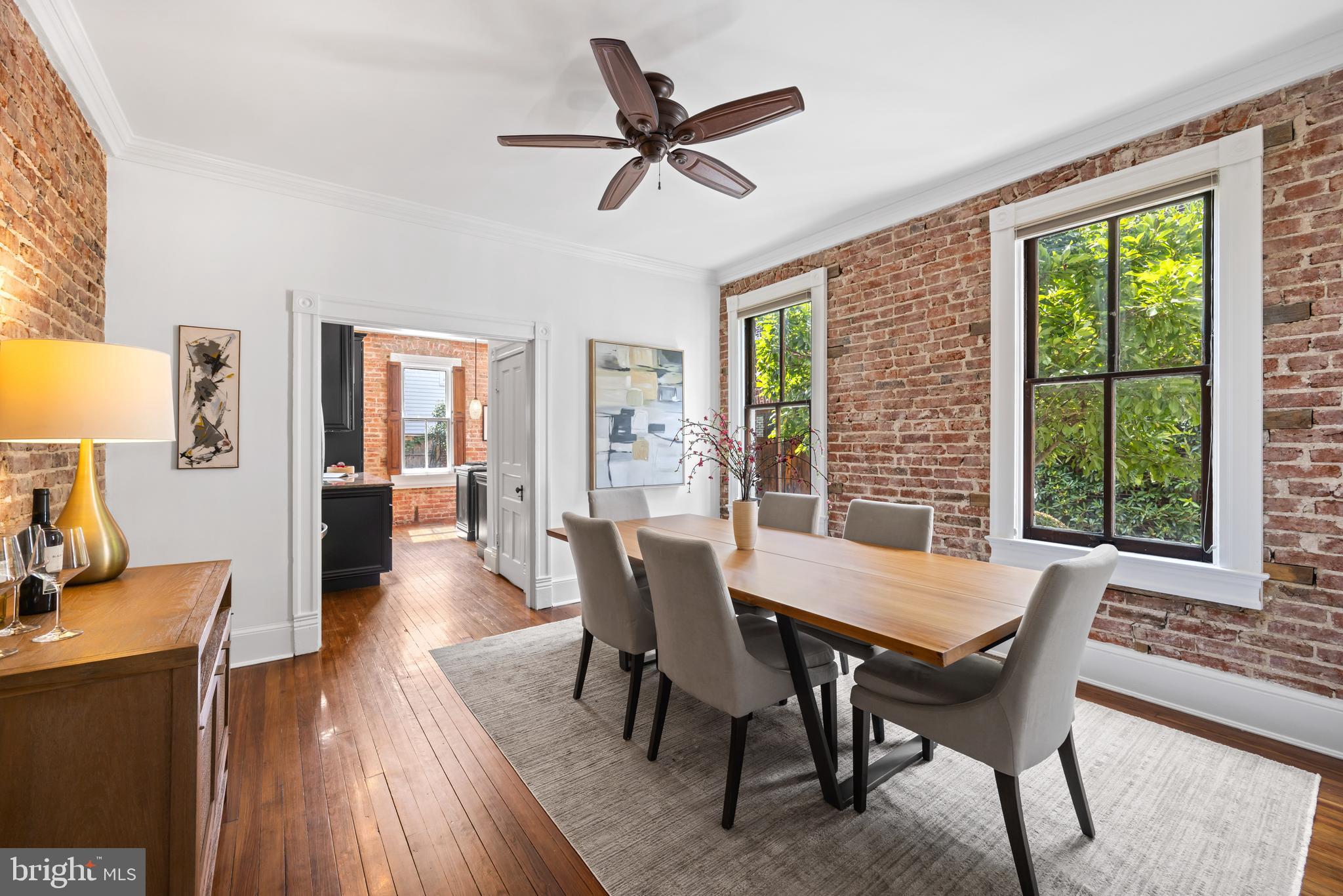 OLD TOWN ALEXANDRIA - Residential