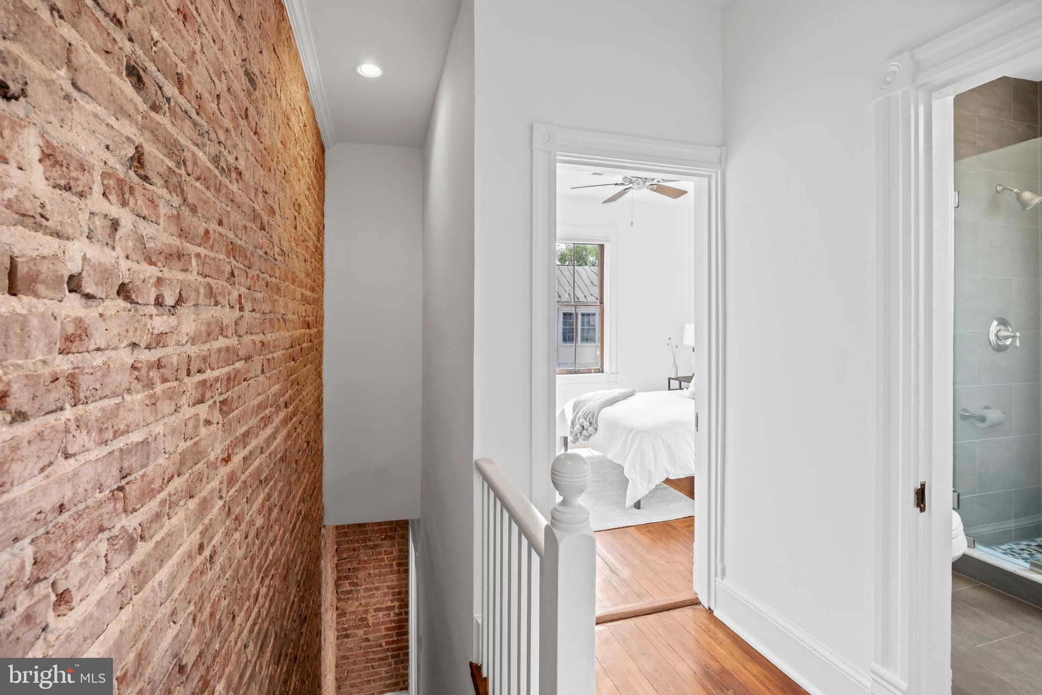 OLD TOWN ALEXANDRIA - Residential