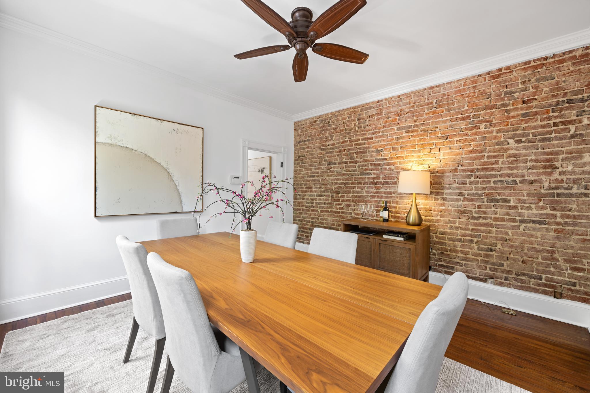 OLD TOWN ALEXANDRIA - Residential