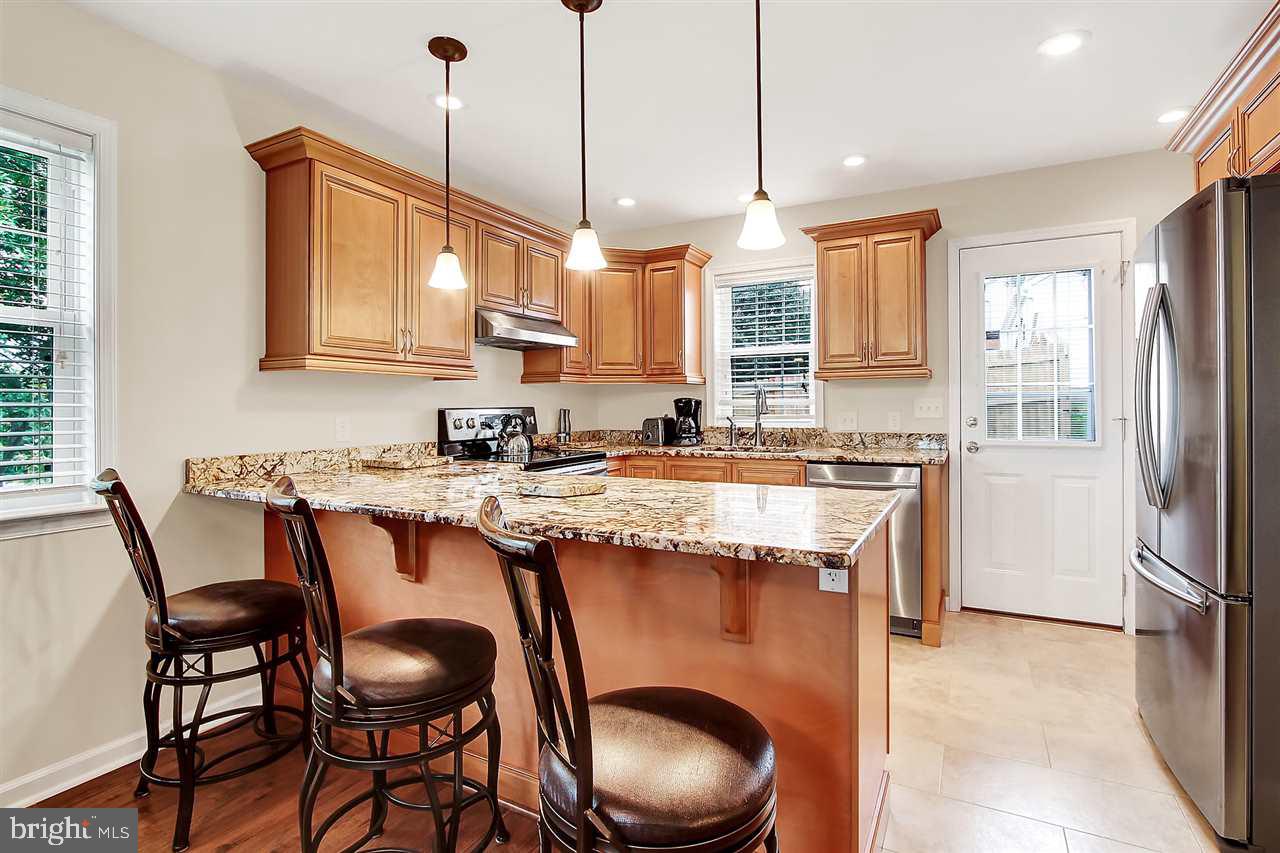 LEXINGTON MEADOWS - Residential