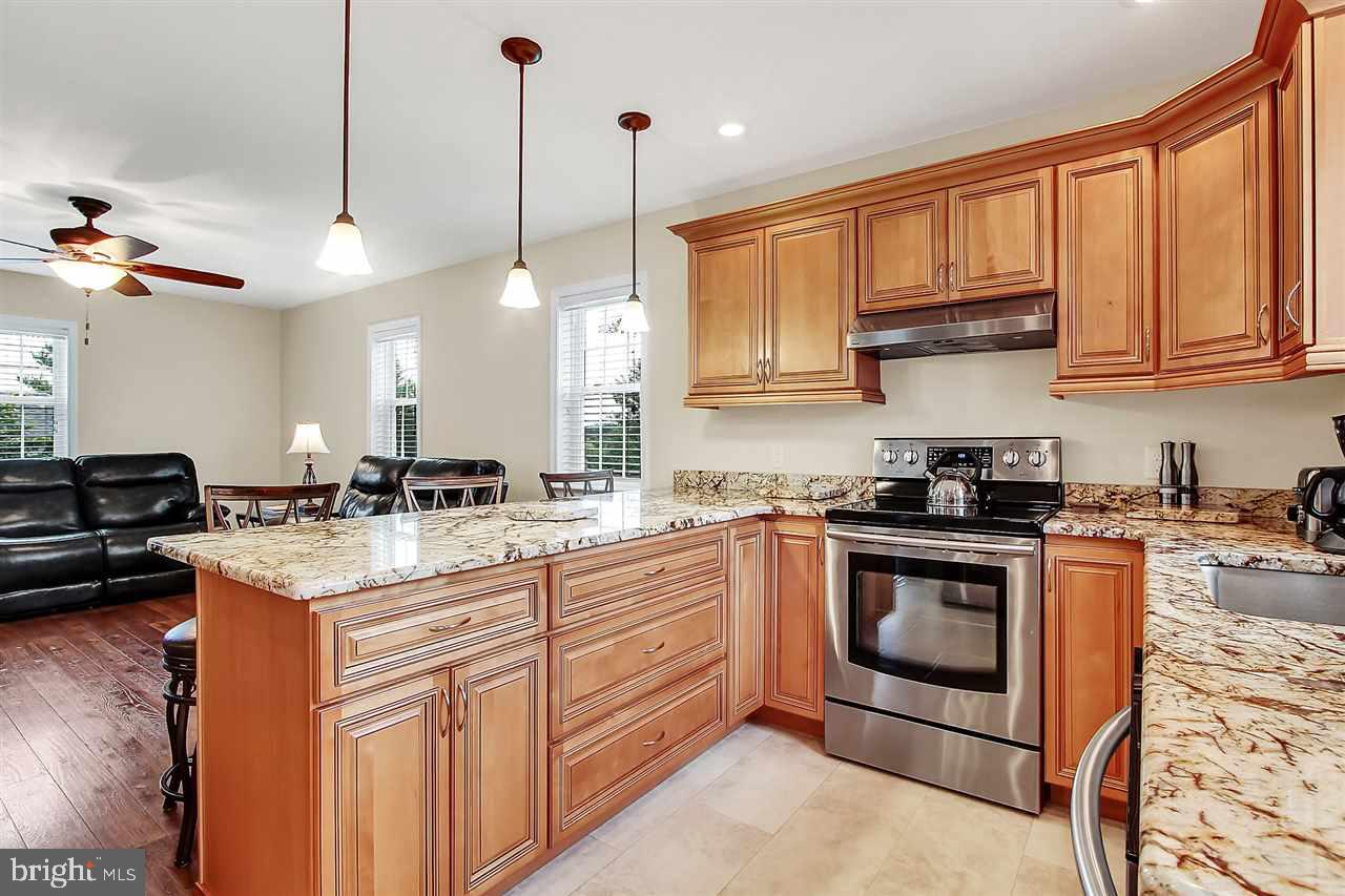 LEXINGTON MEADOWS - Residential