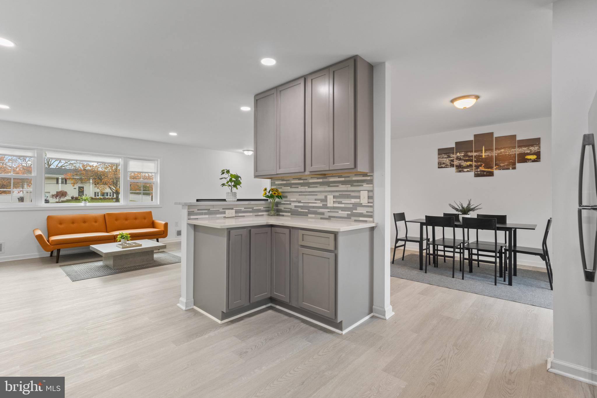 MARY-CATHERINE ESTATES - Residential