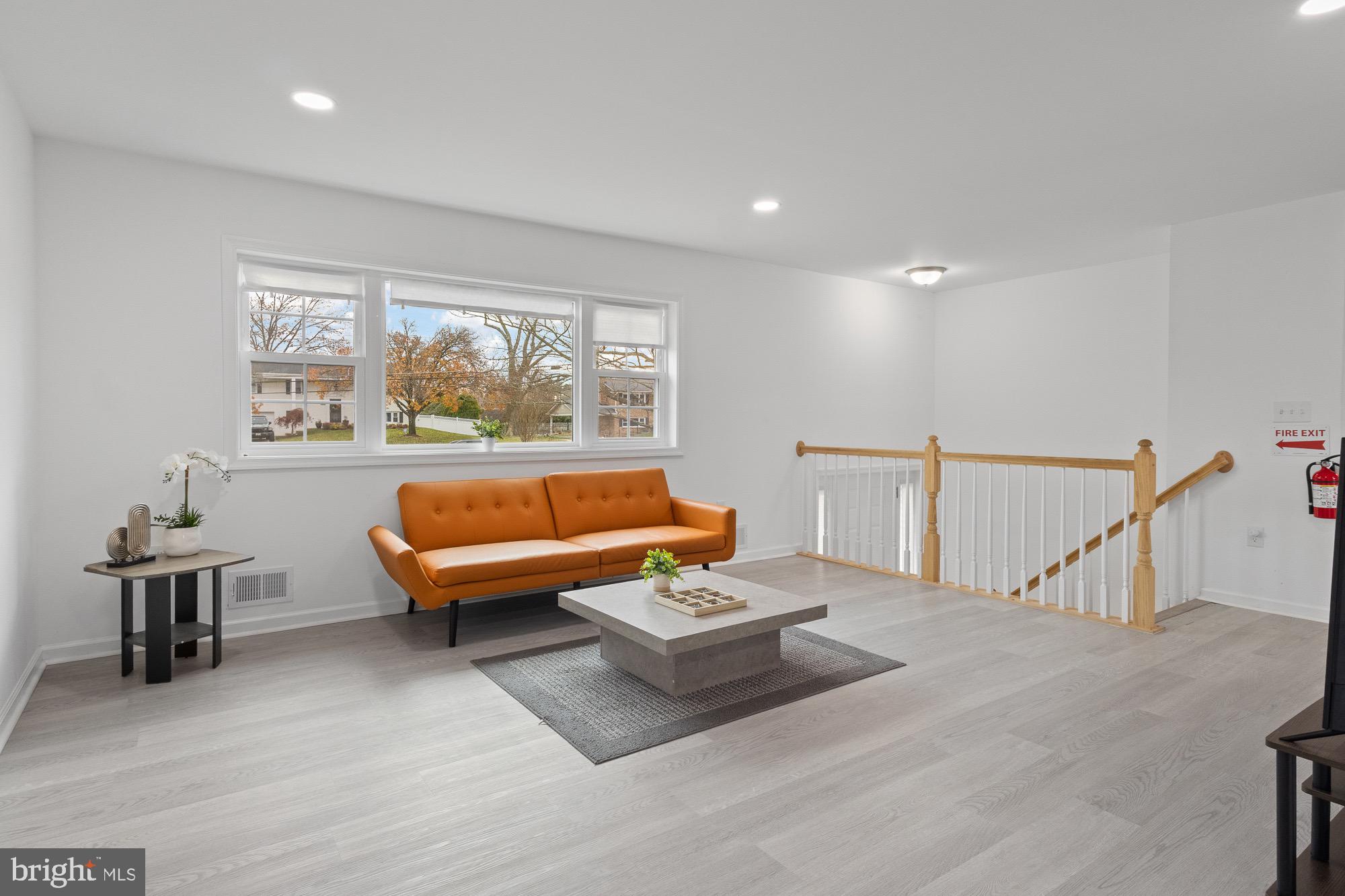 MARY-CATHERINE ESTATES - Residential