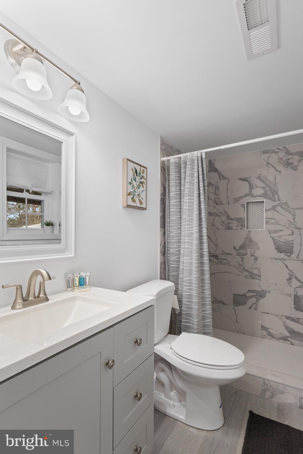 MARY-CATHERINE ESTATES - Residential