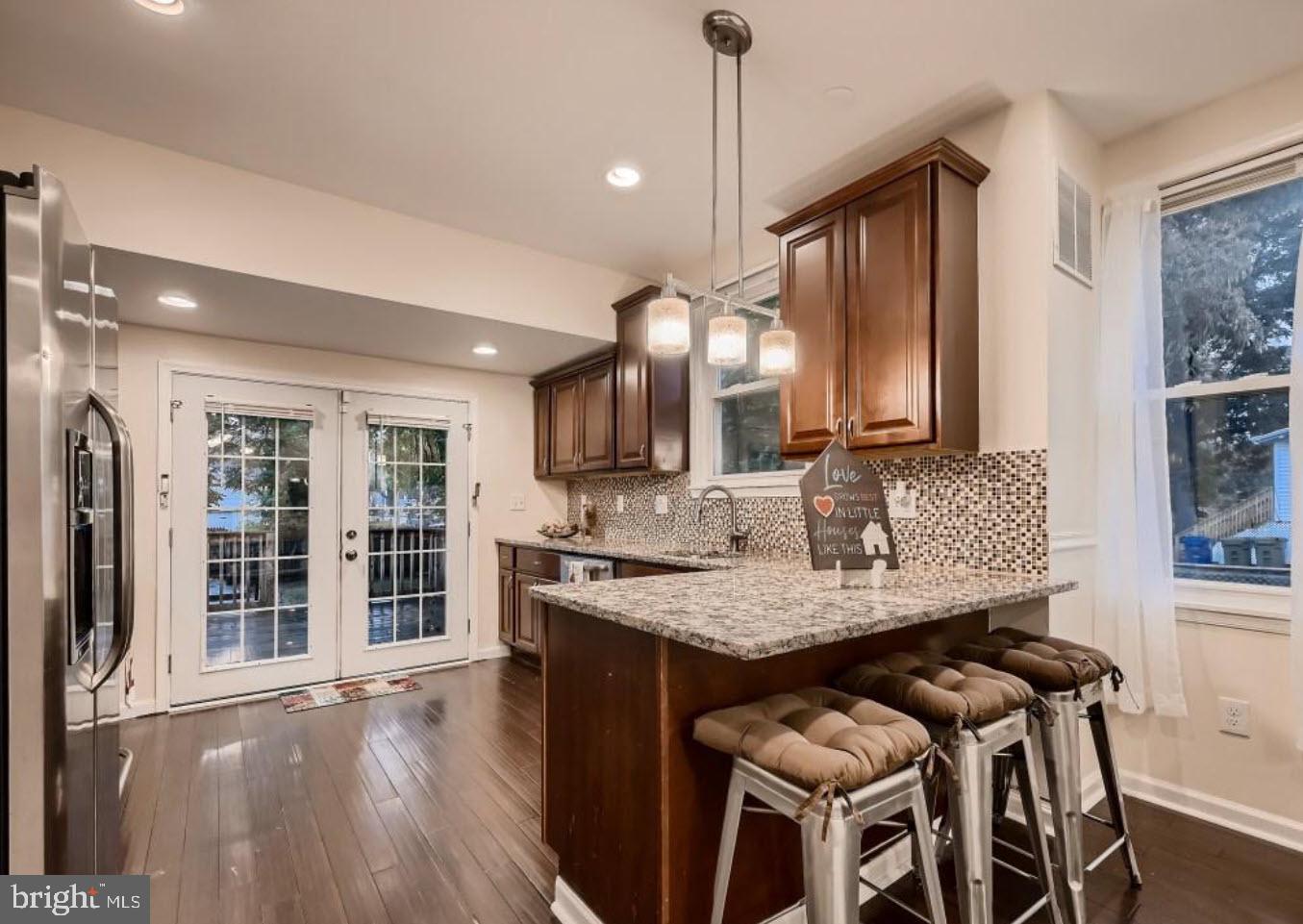 GWYNN OAK - Residential Lease