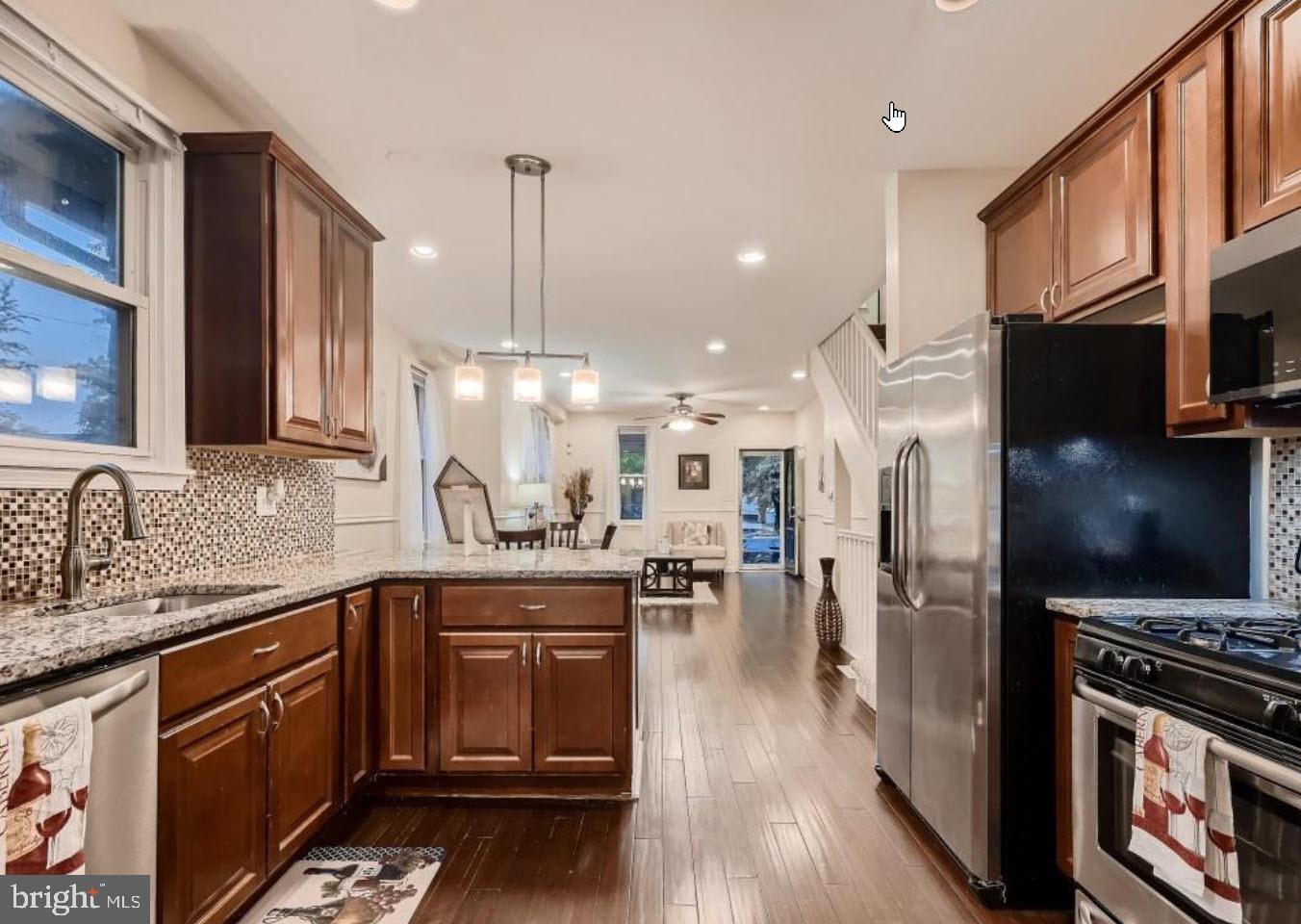 GWYNN OAK - Residential Lease