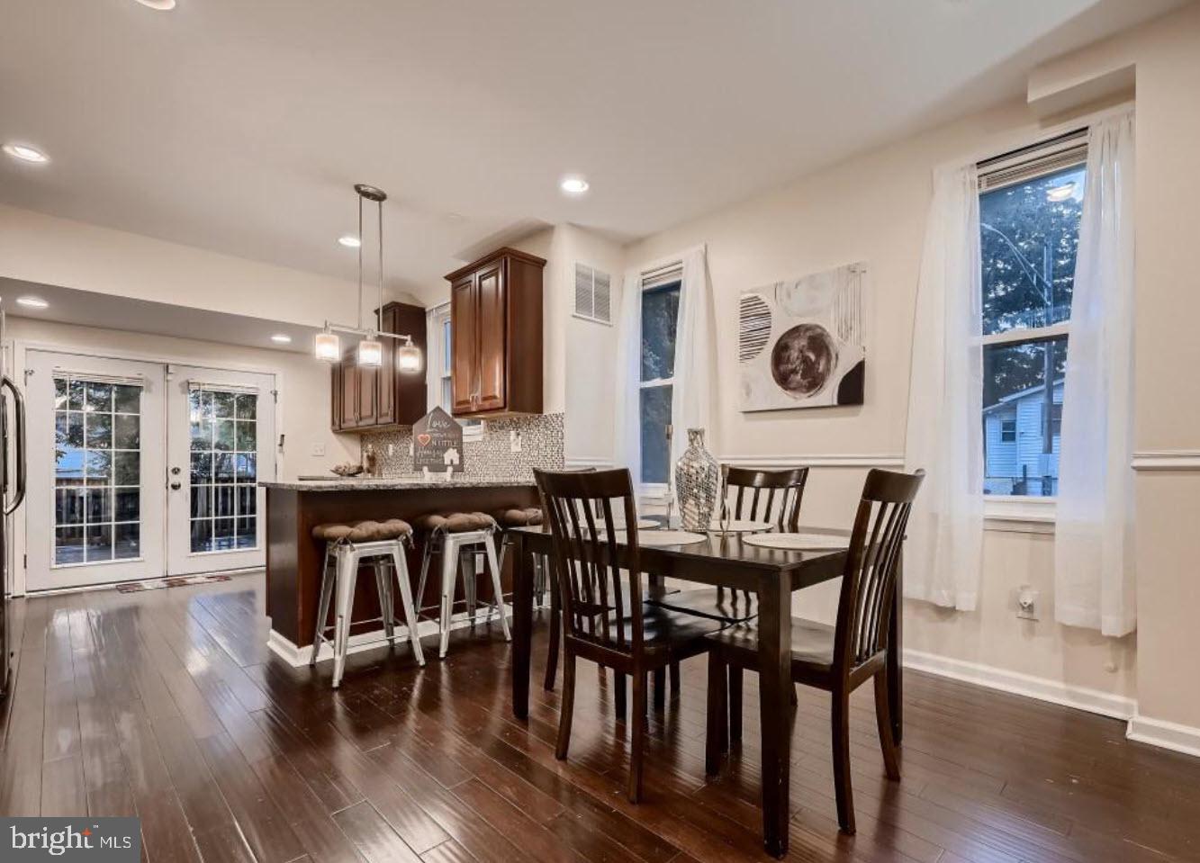 GWYNN OAK - Residential Lease