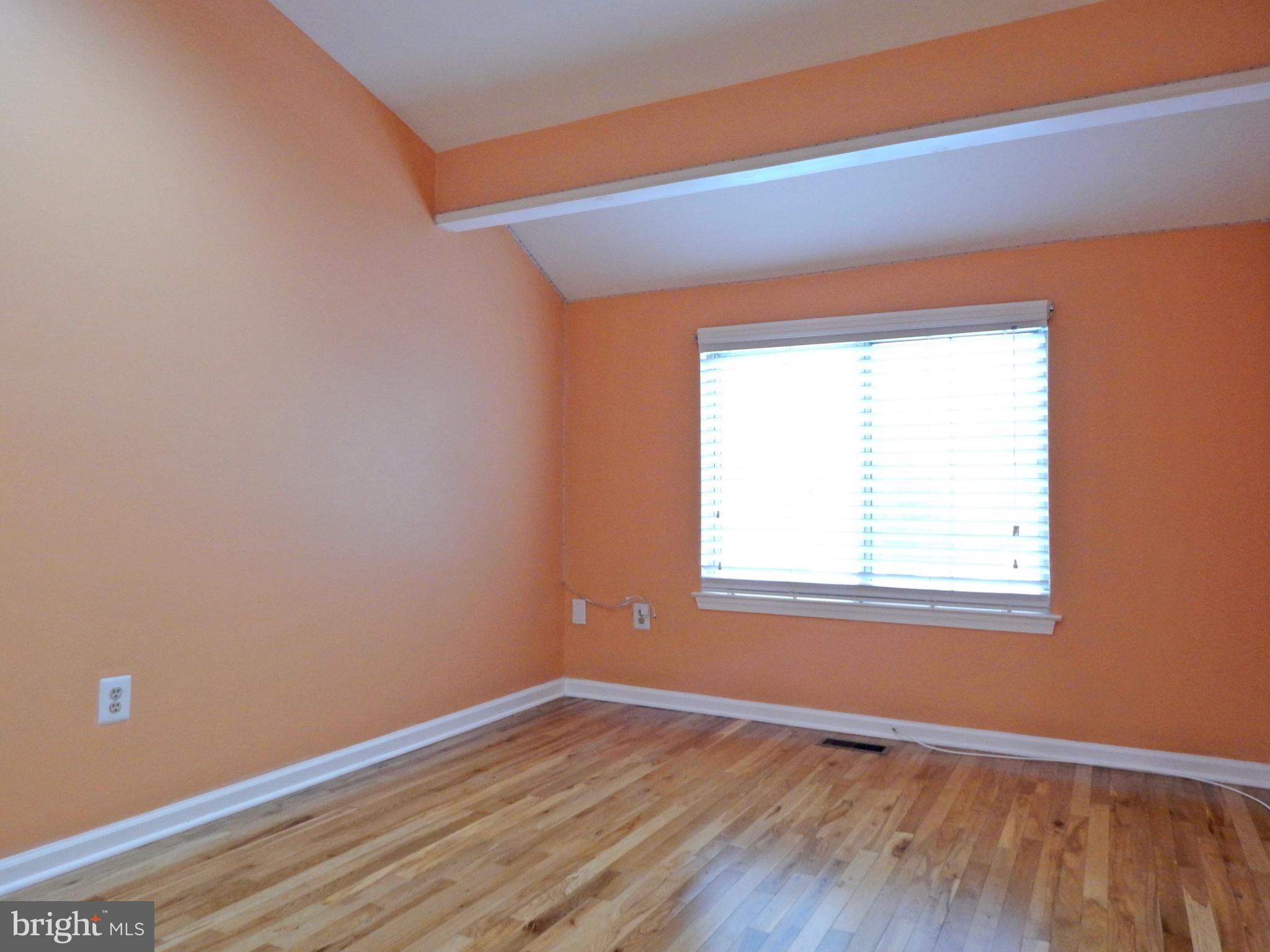 SAW MILL VALLEY - Residential Lease