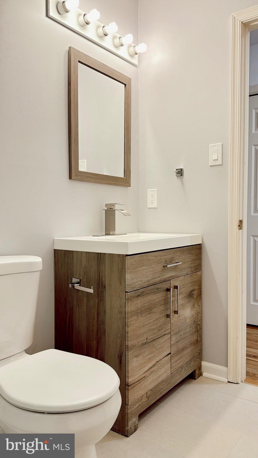 SAW MILL VALLEY - Residential Lease