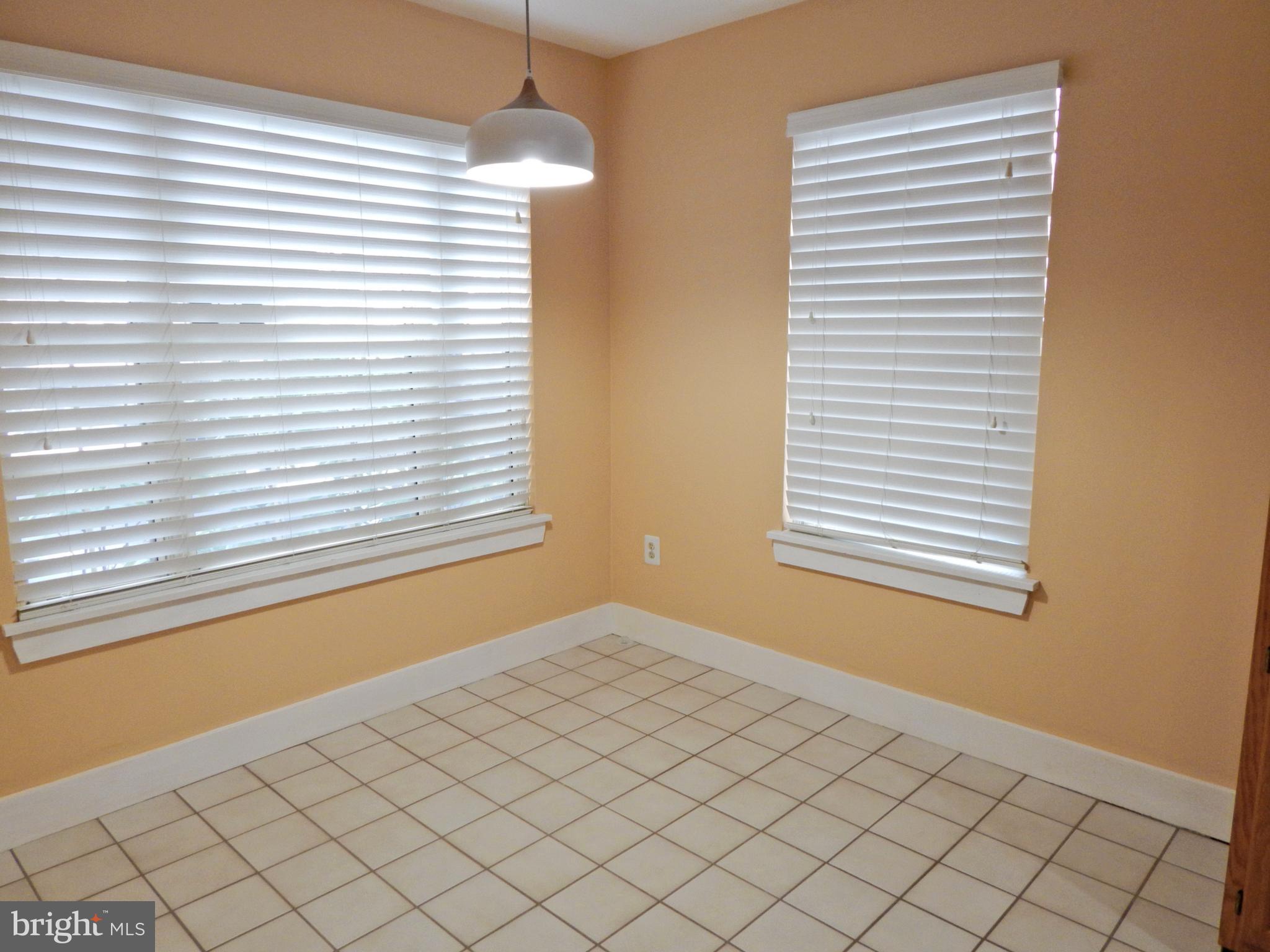 SAW MILL VALLEY - Residential Lease