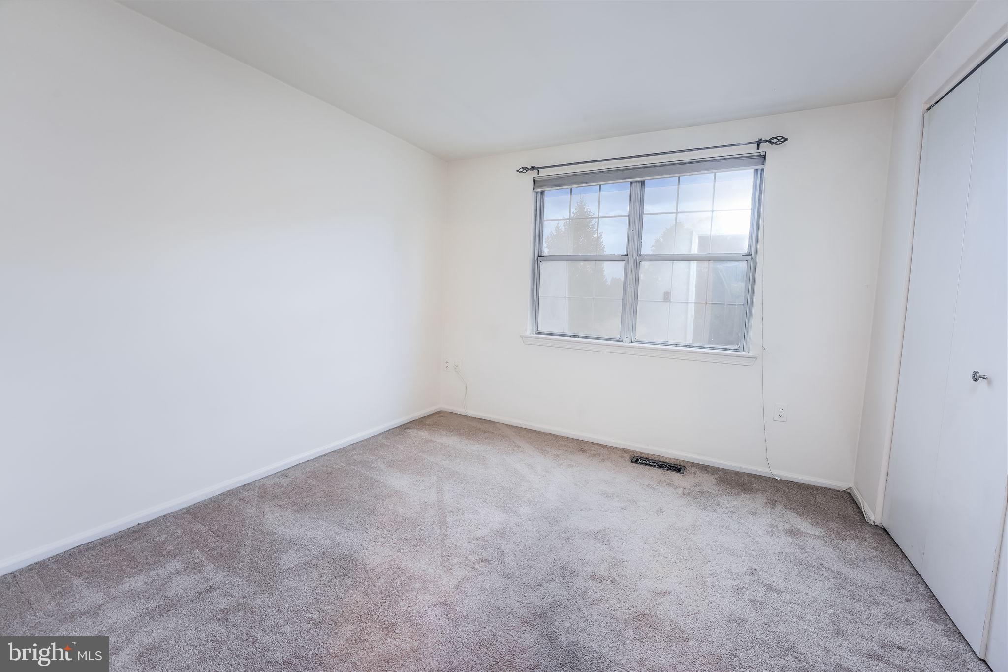 COUNTRYSIDE - Residential Lease