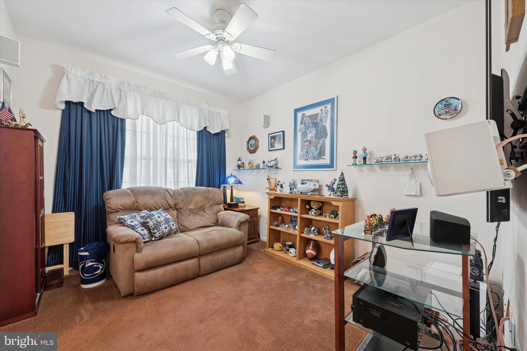 BRANFORD VILLAGE - Residential