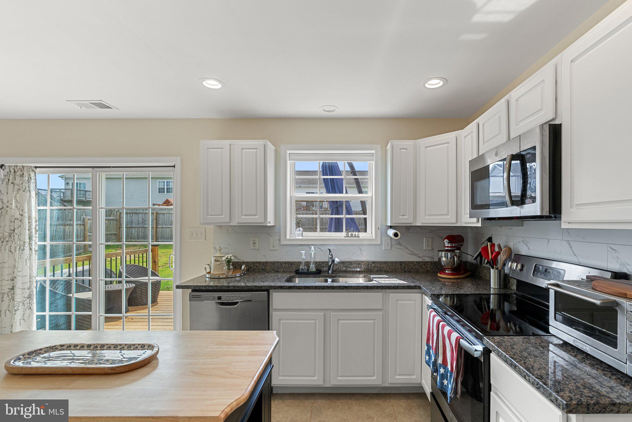 HERITAGE HILLS - Residential