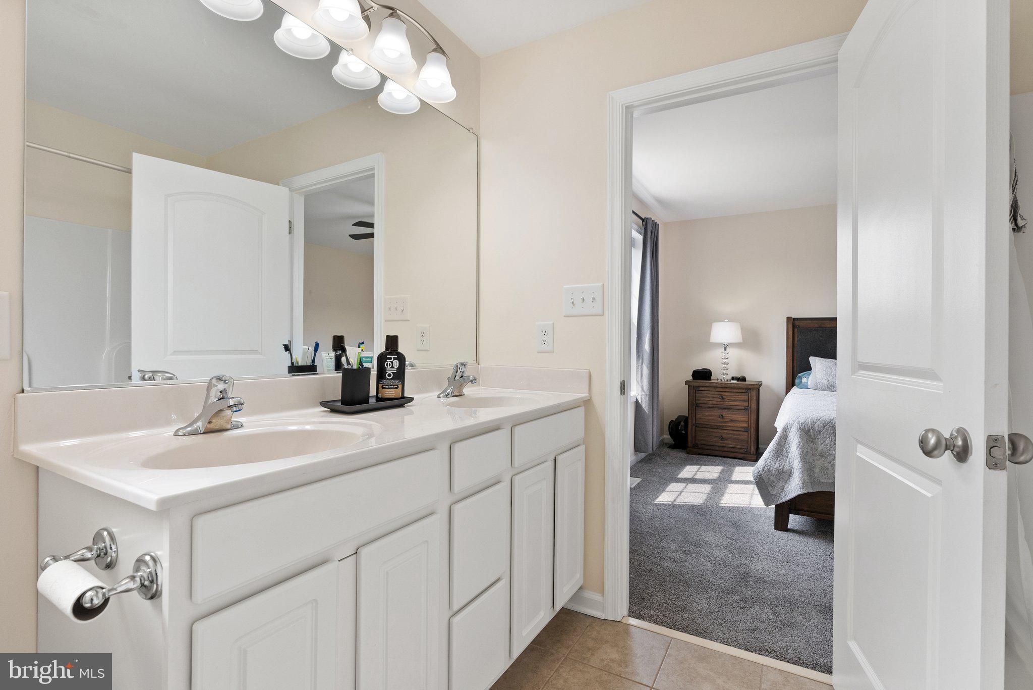 HERITAGE HILLS - Residential