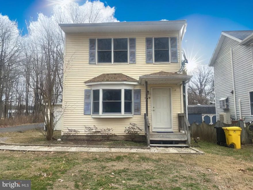 Freshly painted 2-story home in Avalon Shores! This charming property offers 2 bedrooms, 1 full bath, and brand-new carpet in the bedrooms. Enjoy a 10x10 deck, plus washer, dryer, and dishwasher included. Walk to the community playground, beach, pier, and boat ramp. Pets considered on a case-by-case basis. Good credit and references required.
