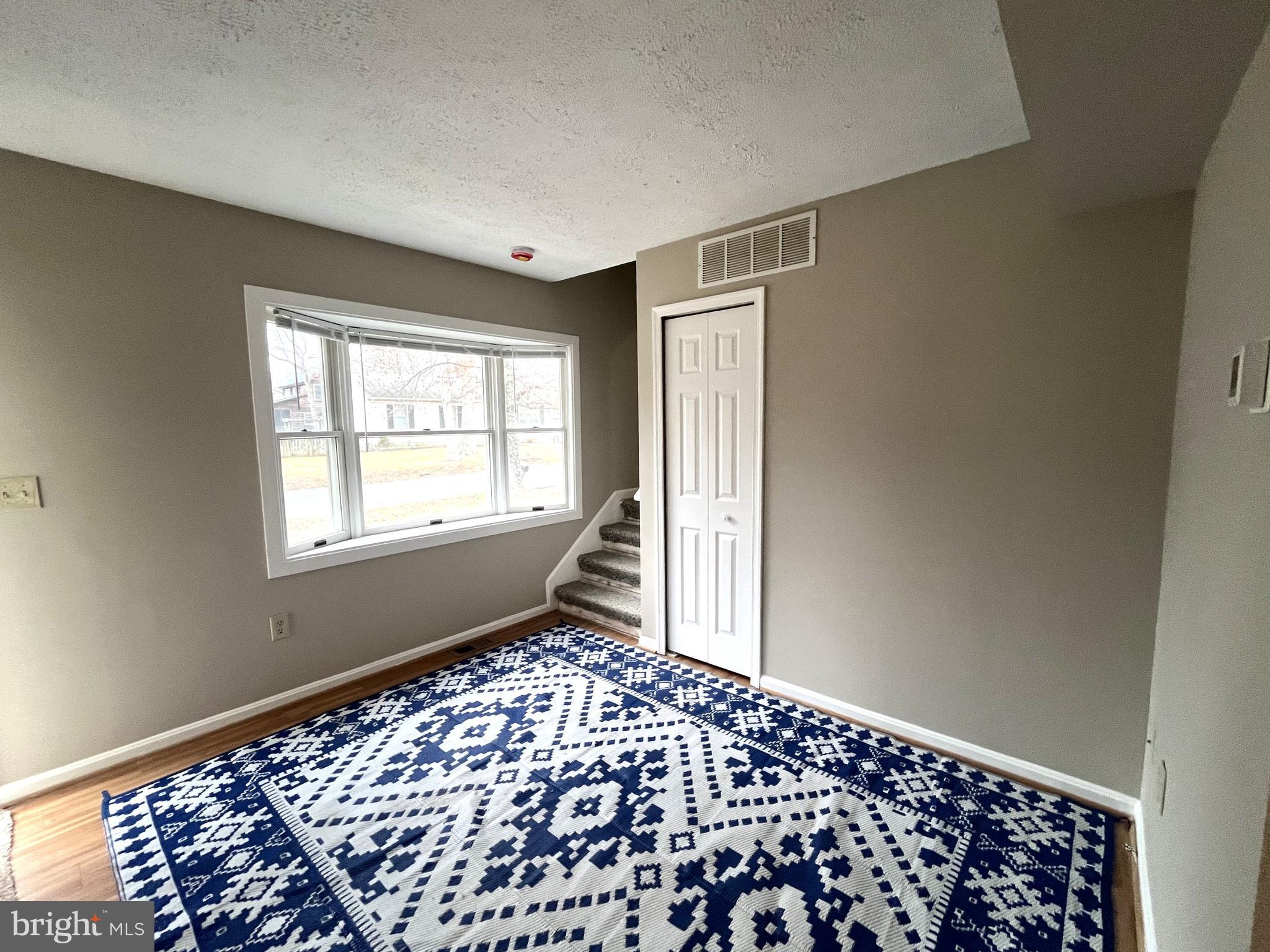 AVALON SHORES - Residential Lease