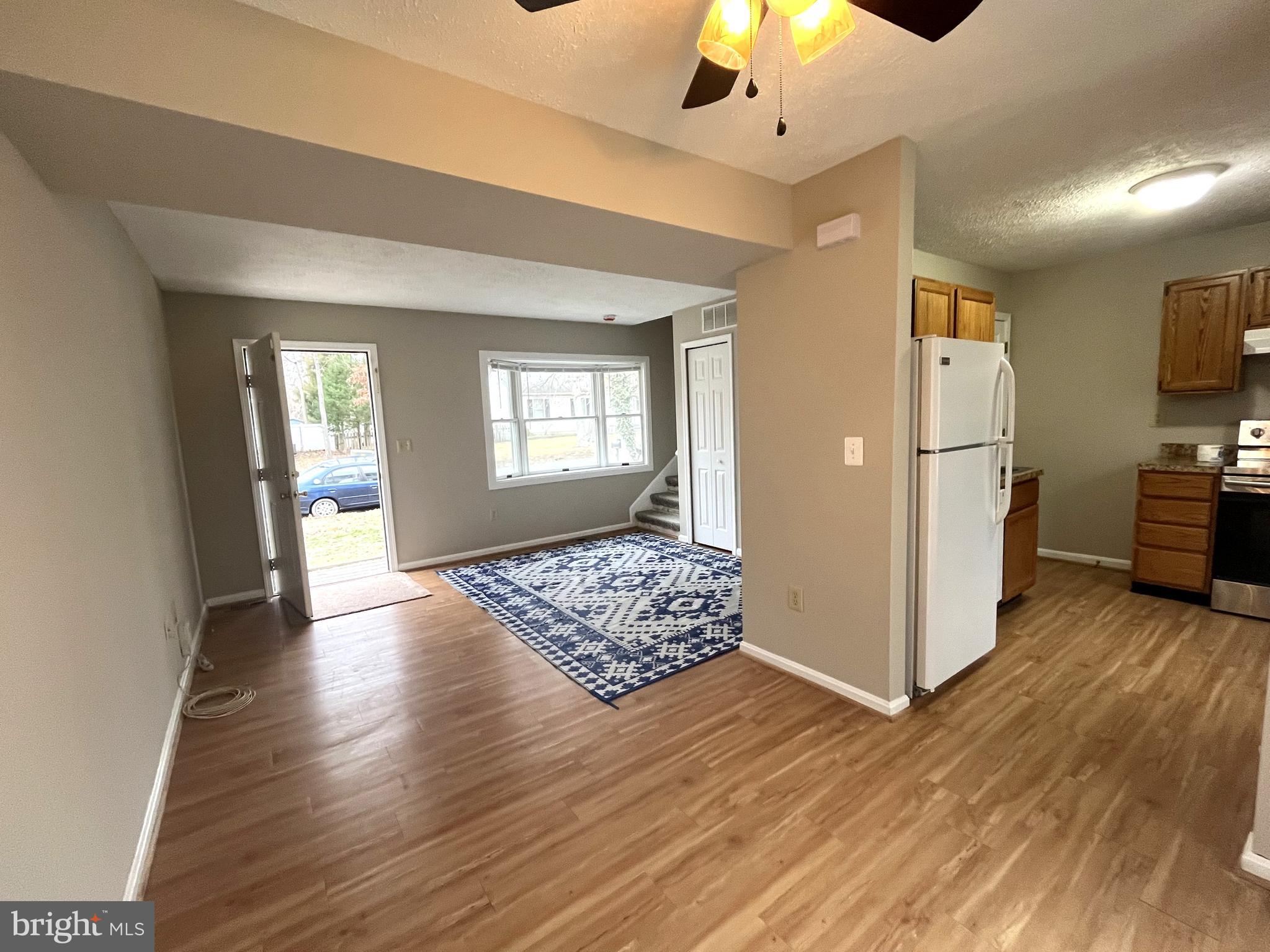 AVALON SHORES - Residential Lease